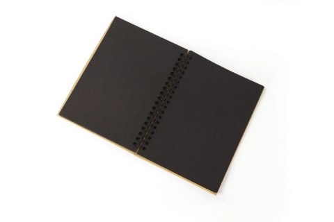 Notes 18x13cm Brązowy z czarnym papierem Notes 18x13cm Brązowy z czarnym papierem