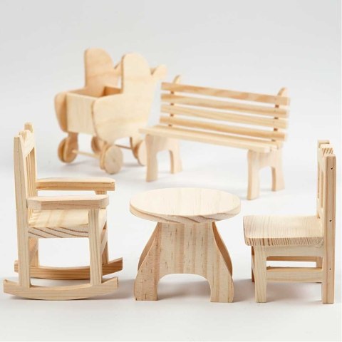 Mebelki z drewna H: 5,8-10,5 cm 50 szt. Mebelki z drewna H: 5,8-10,5 cm 50 szt.